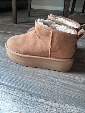 UGG Chestnut Platform Shearling Booties
